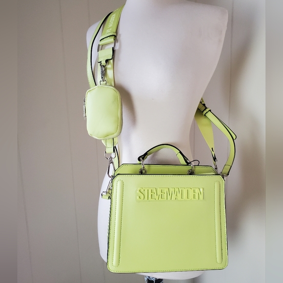 STEVE MADDEN lemon neon yellow bevelyn crossbody bag - Picture 2 of 7